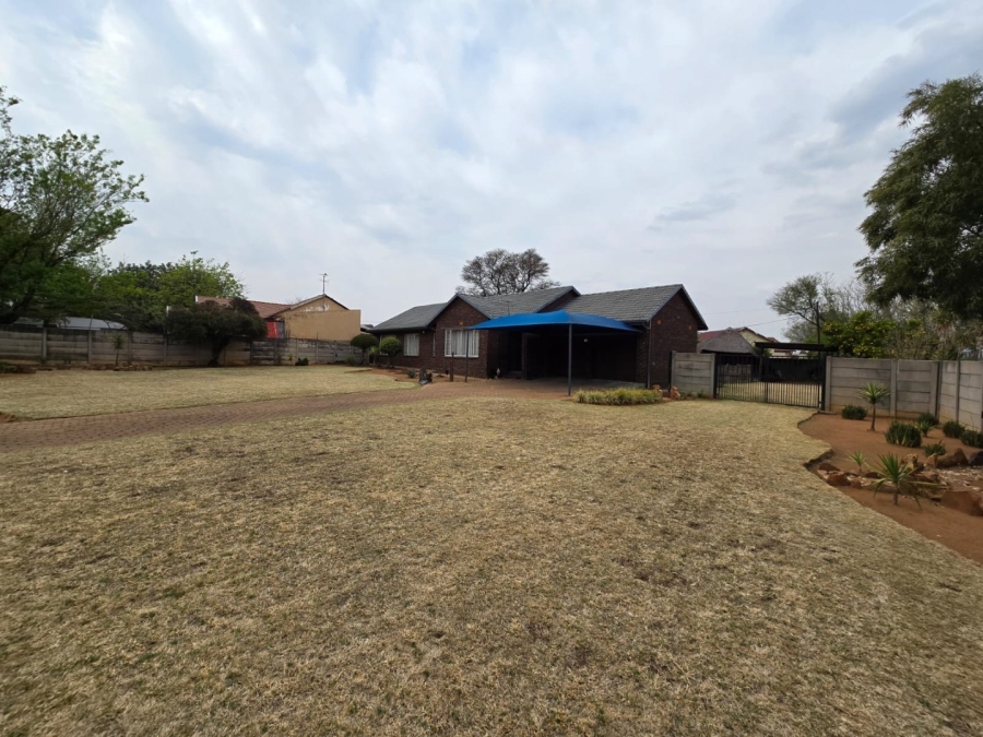 3 Bedroom Property for Sale in Visagie Park Gauteng