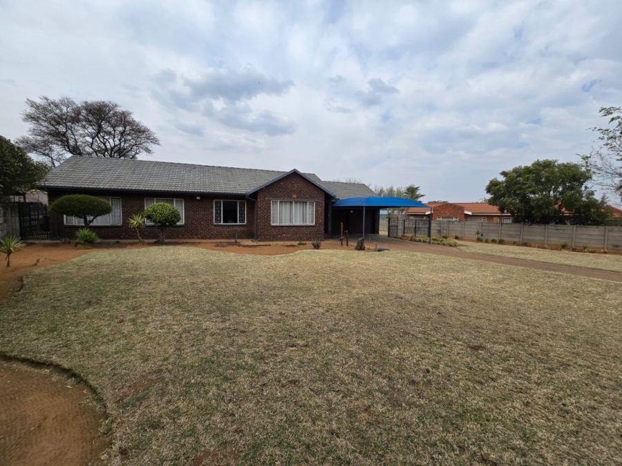 3 Bedroom Property for Sale in Visagie Park Gauteng