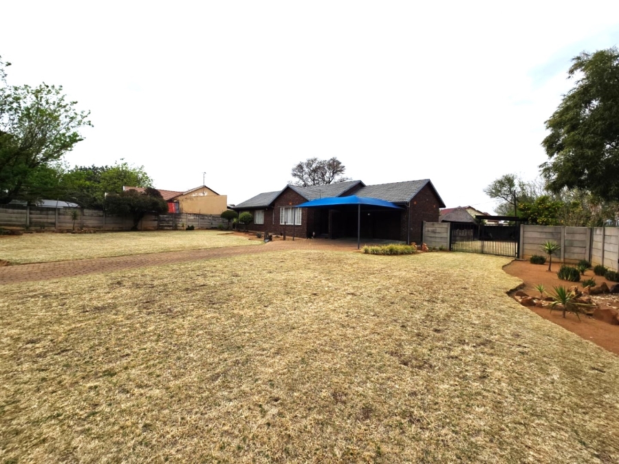 3 Bedroom Property for Sale in Visagie Park Gauteng