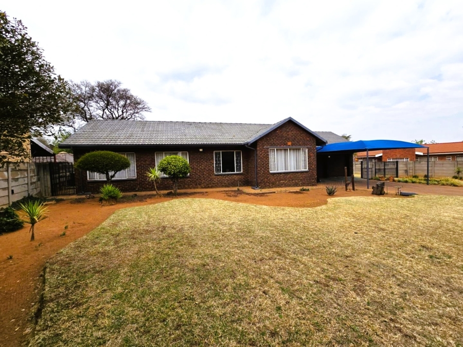 3 Bedroom Property for Sale in Visagie Park Gauteng