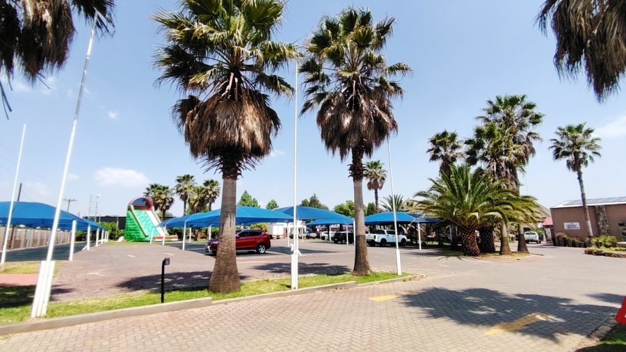 Commercial Property for Sale in Glen Donald A H Gauteng