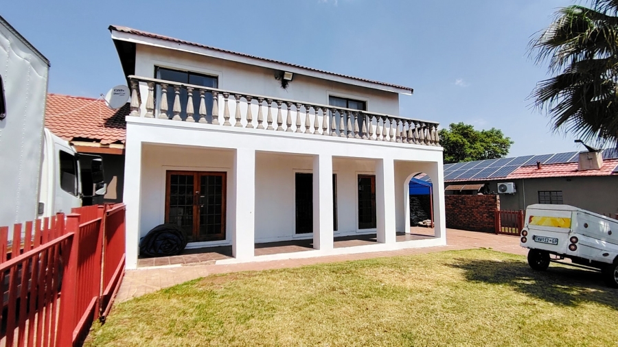 Commercial Property for Sale in Glen Donald A H Gauteng