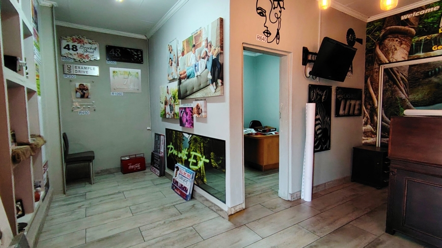 Commercial Property for Sale in Glen Donald A H Gauteng