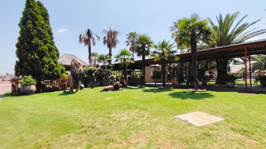 Commercial Property for Sale in Glen Donald A H Gauteng