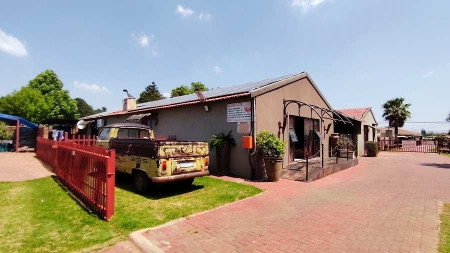 Commercial Property for Sale in Glen Donald A H Gauteng