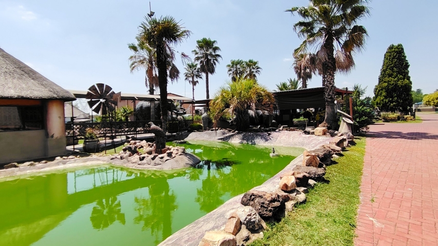 Commercial Property for Sale in Glen Donald A H Gauteng