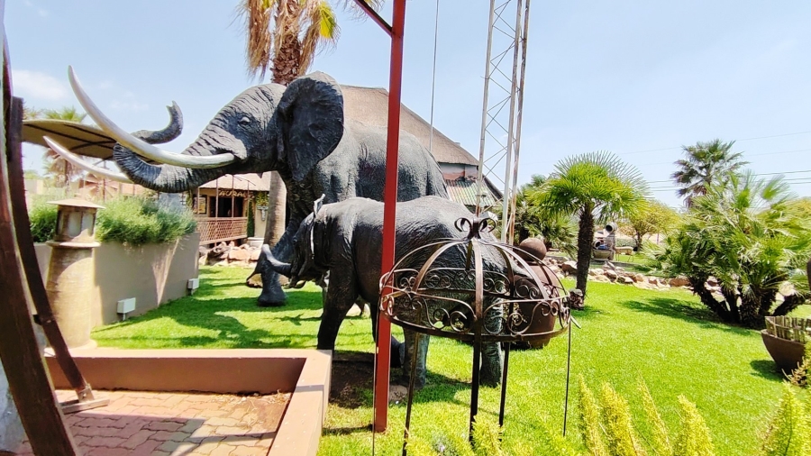 Commercial Property for Sale in Glen Donald A H Gauteng