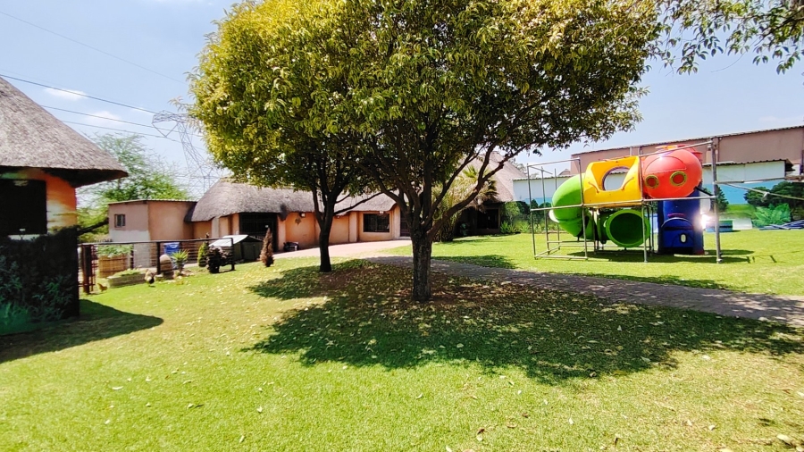 Commercial Property for Sale in Glen Donald A H Gauteng