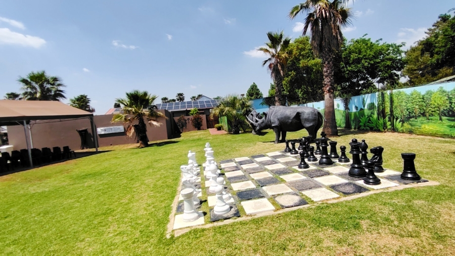 Commercial Property for Sale in Glen Donald A H Gauteng