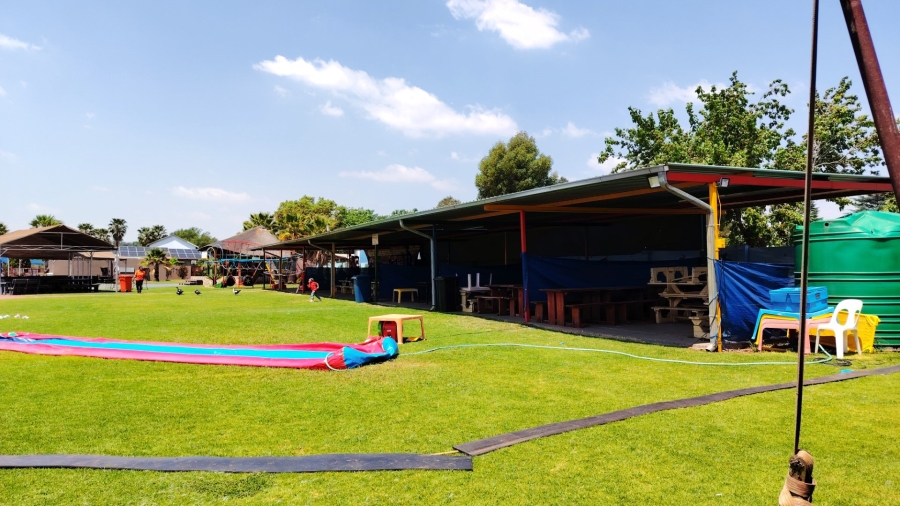 Commercial Property for Sale in Glen Donald A H Gauteng