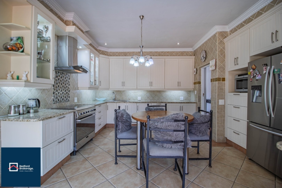 5 Bedroom Property for Sale in Thornhill Estate Gauteng