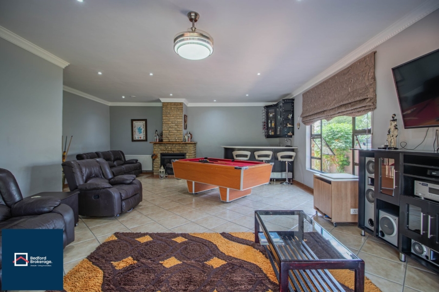 5 Bedroom Property for Sale in Thornhill Estate Gauteng