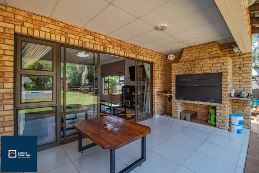 5 Bedroom Property for Sale in Thornhill Estate Gauteng