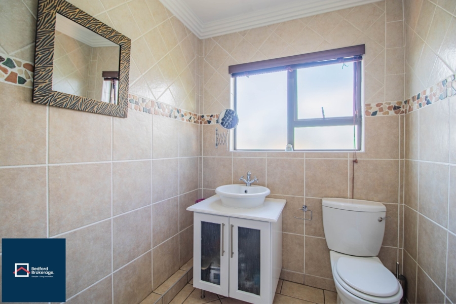 5 Bedroom Property for Sale in Thornhill Estate Gauteng