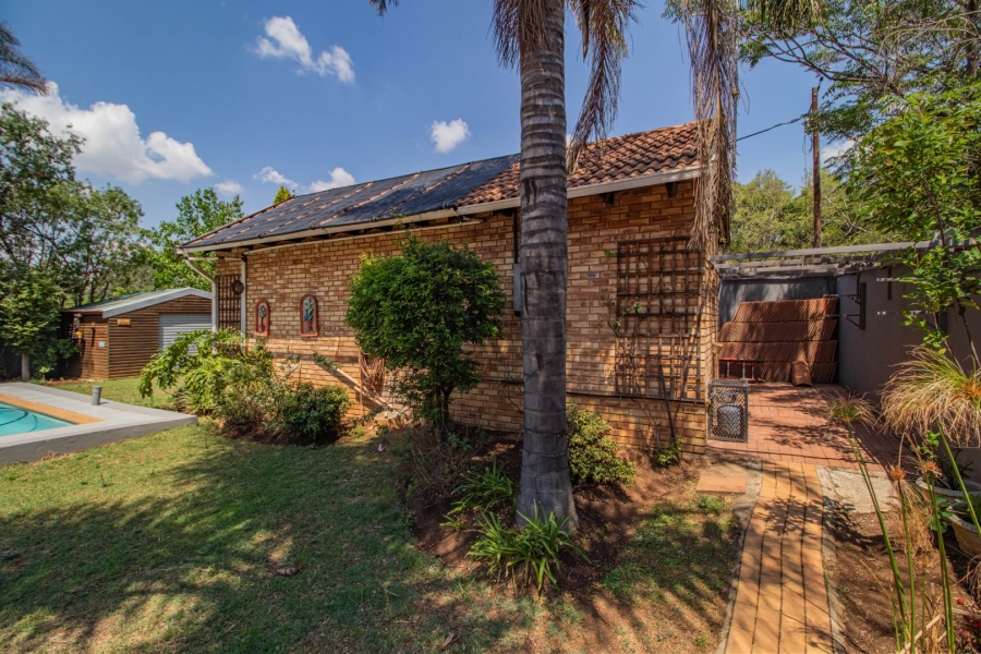 5 Bedroom Property for Sale in Thornhill Estate Gauteng