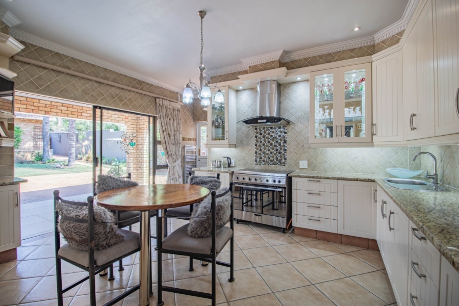 5 Bedroom Property for Sale in Thornhill Estate Gauteng