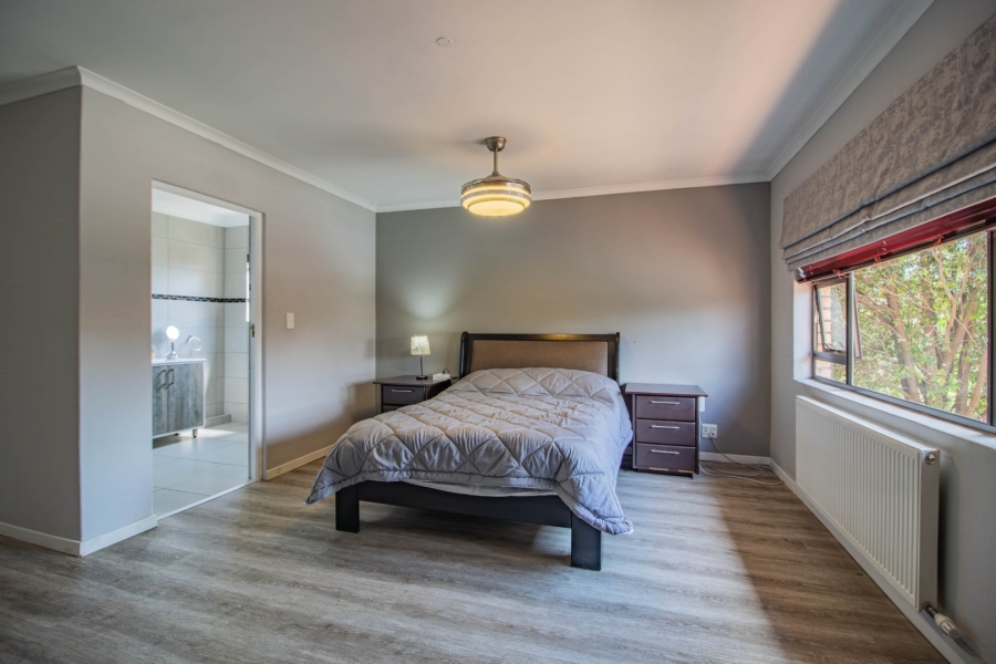 5 Bedroom Property for Sale in Thornhill Estate Gauteng