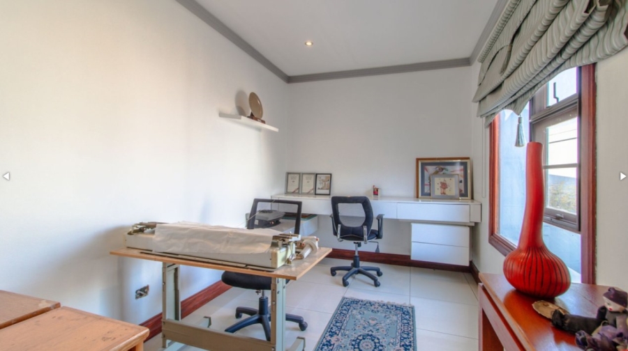 3 Bedroom Property for Sale in Bedfordview Gauteng