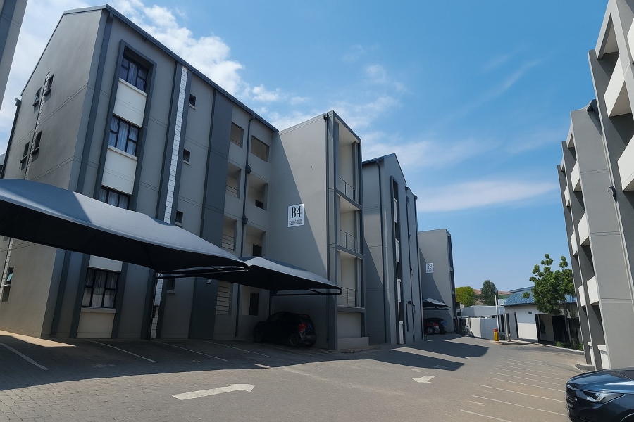 1 Bedroom Property for Sale in Halfway Gardens Gauteng