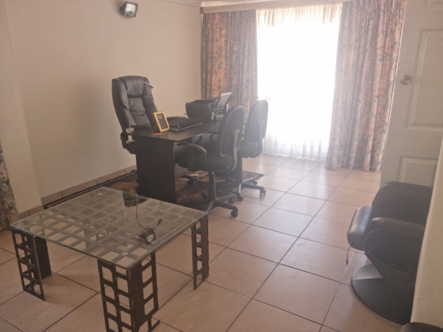 4 Bedroom Property for Sale in Vanderbijlpark SE 1 Gauteng