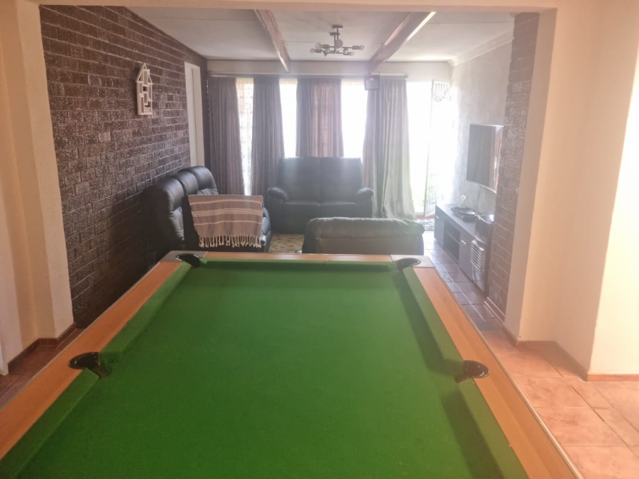 4 Bedroom Property for Sale in Vanderbijlpark SE 1 Gauteng