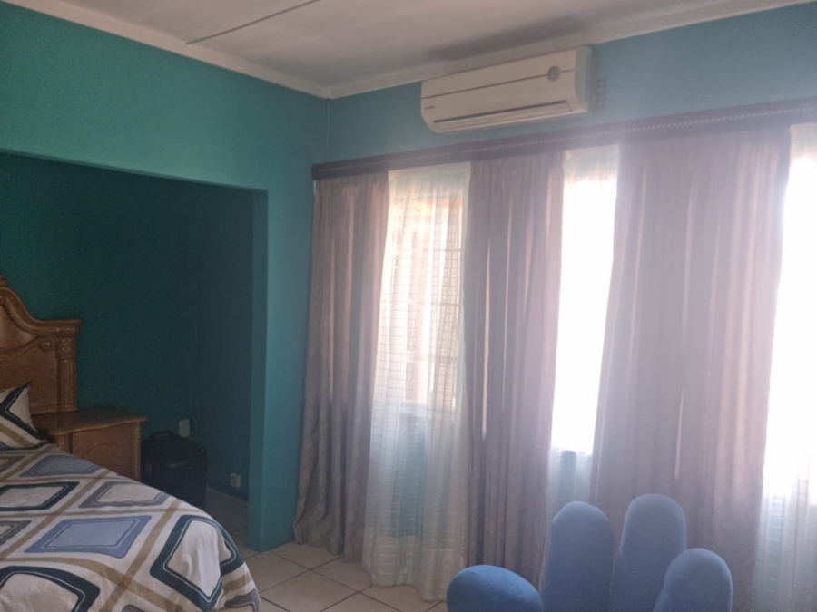 4 Bedroom Property for Sale in Vanderbijlpark SE 1 Gauteng