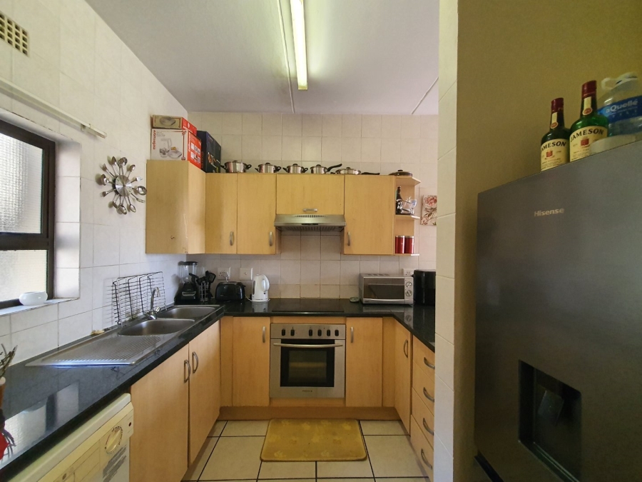 2 Bedroom Property for Sale in Lonehill Gauteng