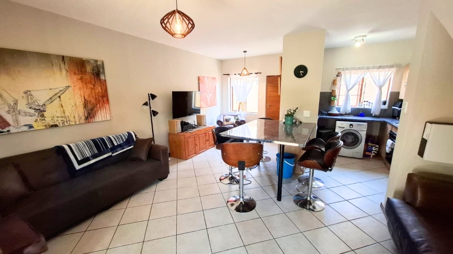2 Bedroom Property for Sale in Noordwyk Gauteng