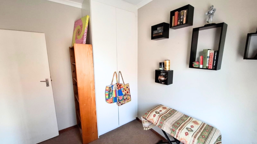 2 Bedroom Property for Sale in Noordwyk Gauteng