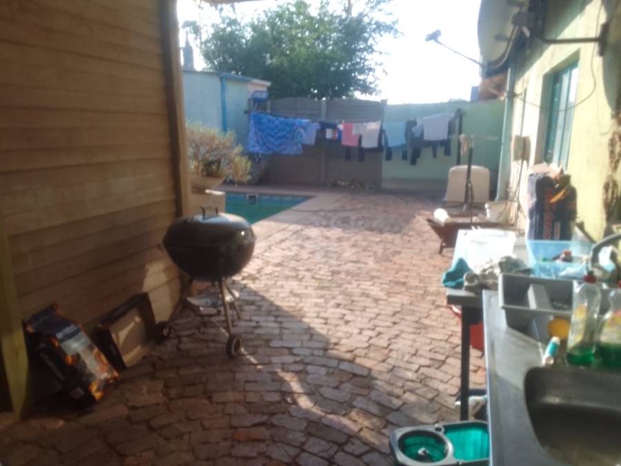 3 Bedroom Property for Sale in Vanderbijlpark CW 2 Gauteng