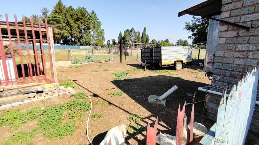 Commercial Property for Sale in Buyscelia Gauteng