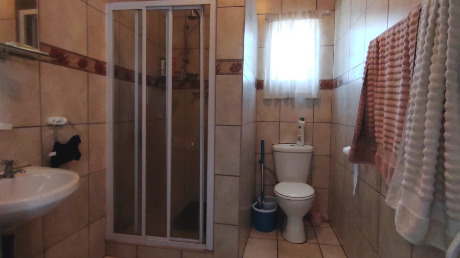 Commercial Property for Sale in Buyscelia Gauteng