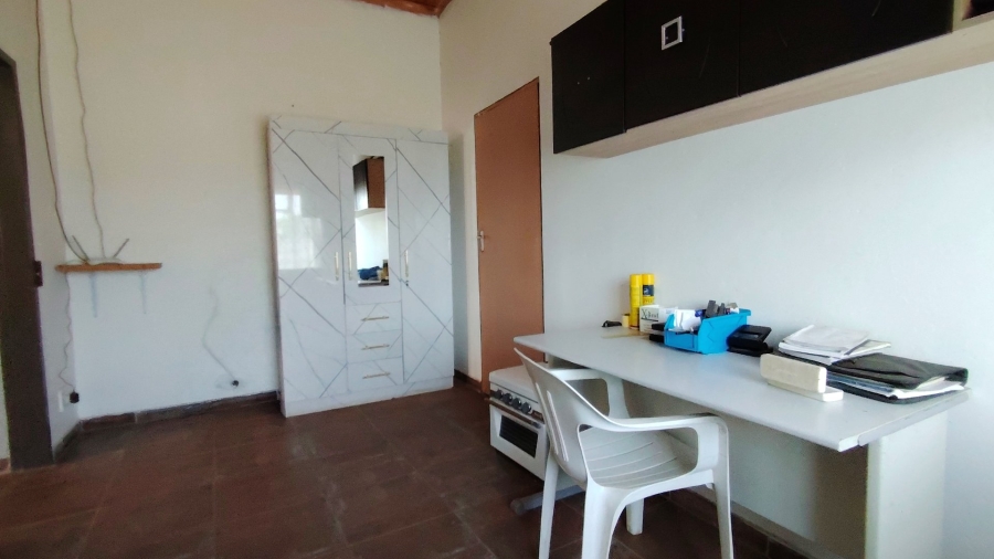 Commercial Property for Sale in Buyscelia Gauteng