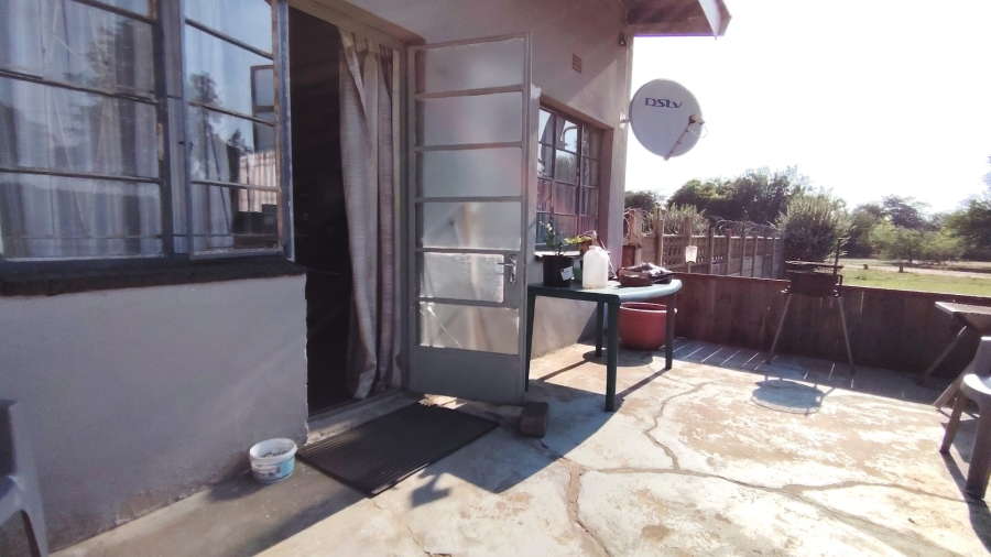 Commercial Property for Sale in Buyscelia Gauteng