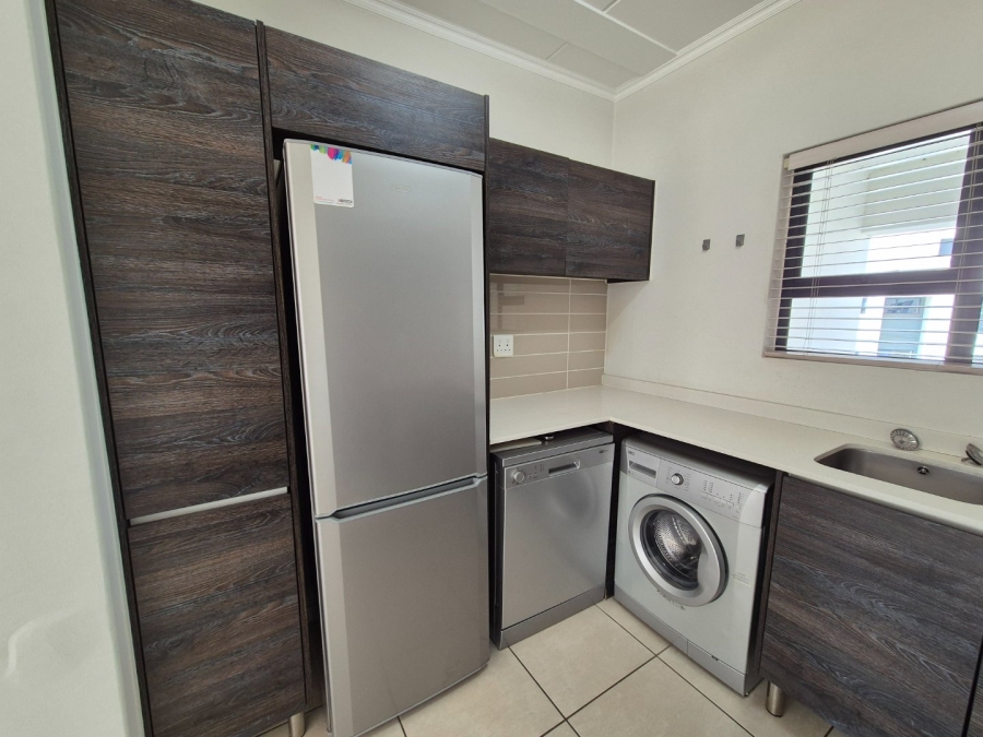 2 Bedroom Property for Sale in Longmeadow Gauteng