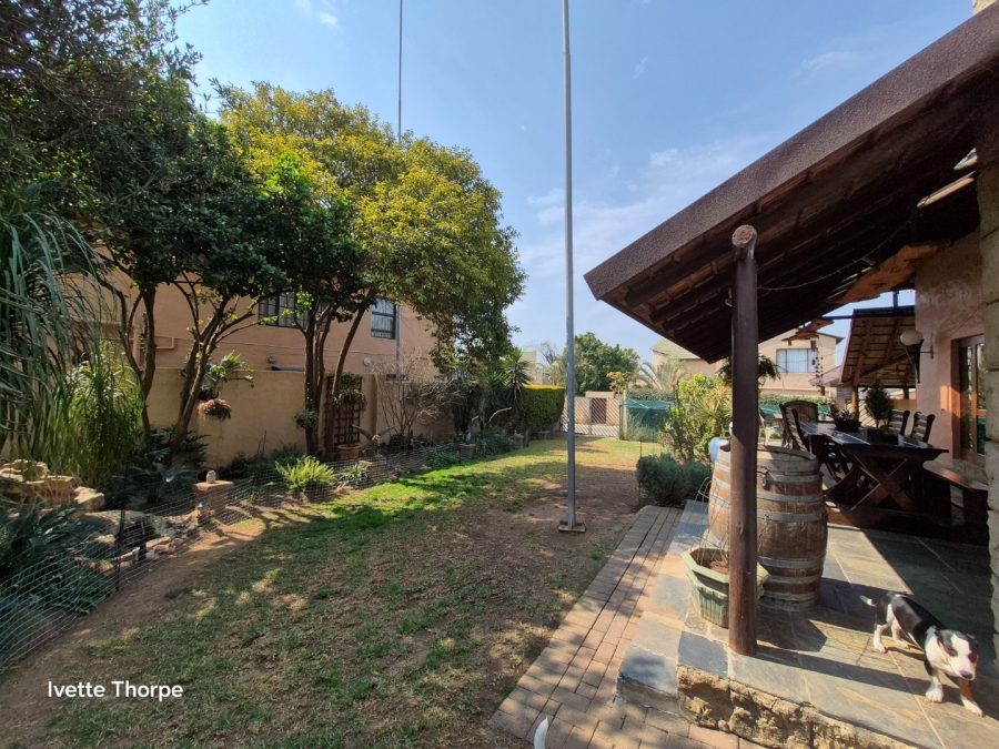 4 Bedroom Property for Sale in Fourways Gauteng