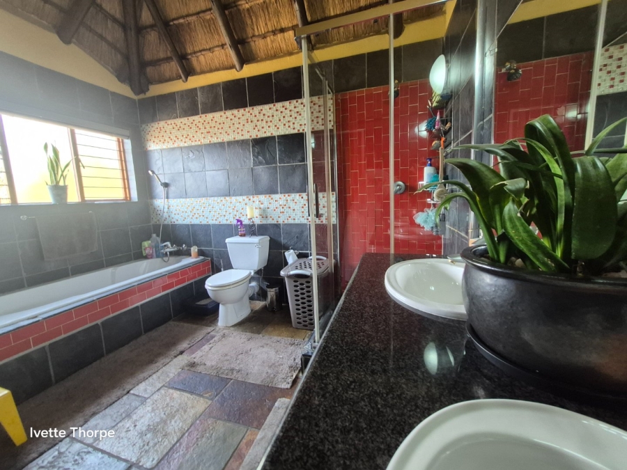 4 Bedroom Property for Sale in Fourways Gauteng
