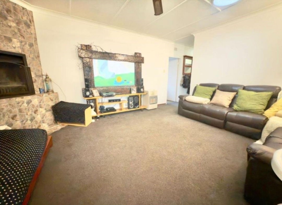 4 Bedroom Property for Sale in Dalpark Proper Gauteng