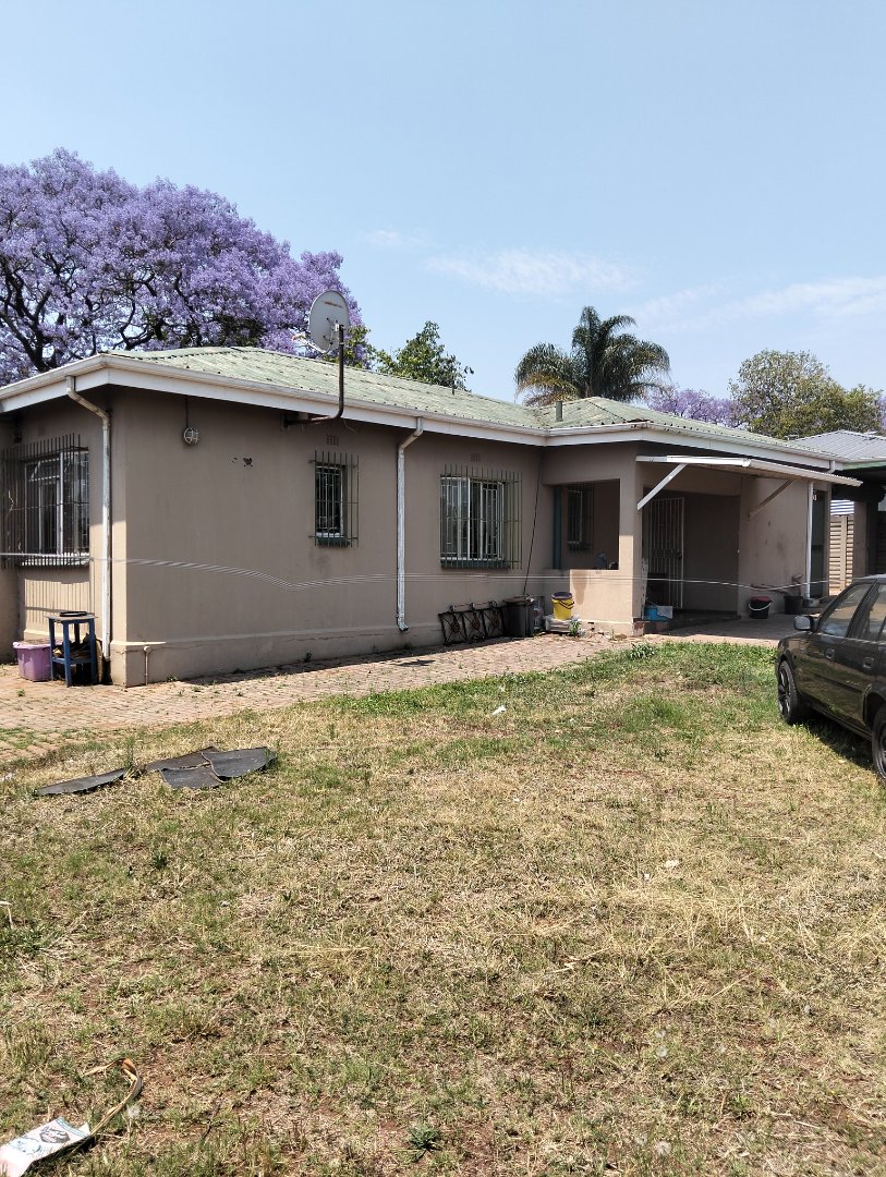 3 Bedroom Property for Sale in West Park Gauteng