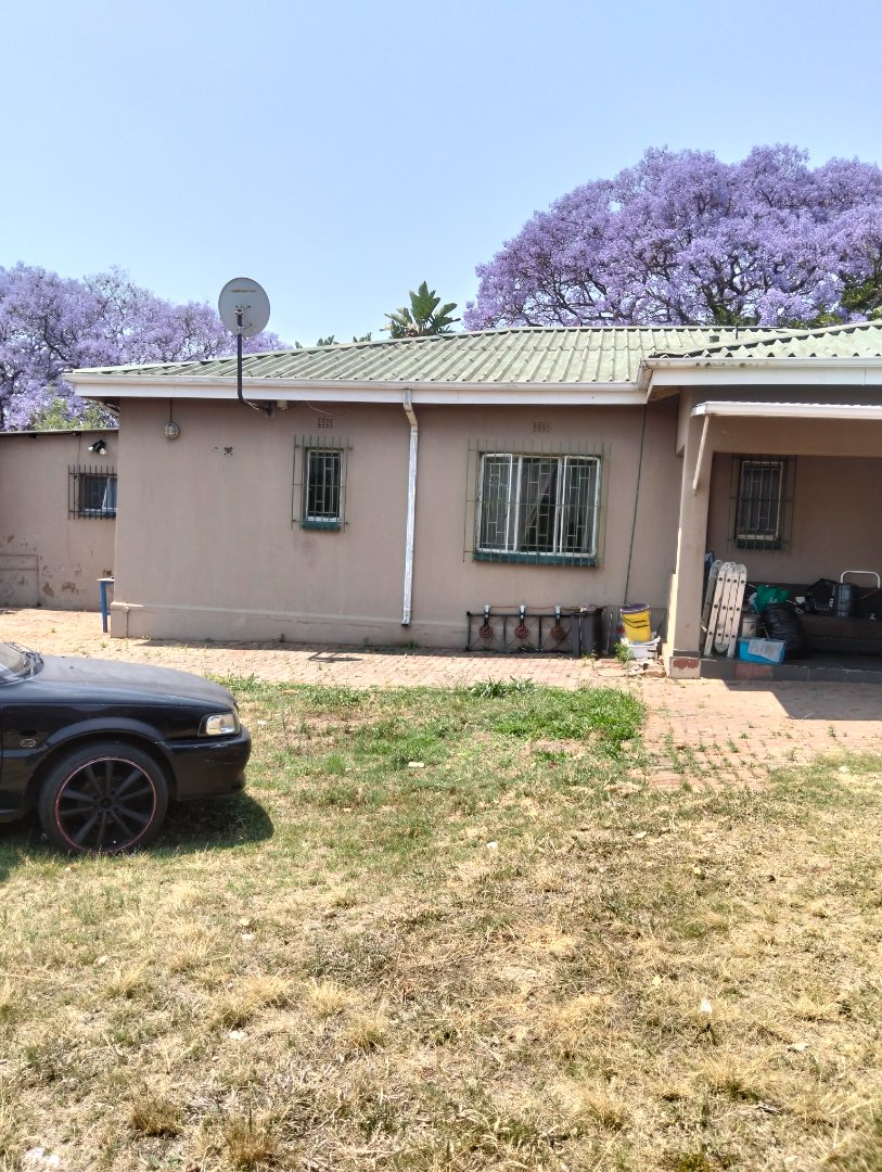 3 Bedroom Property for Sale in West Park Gauteng