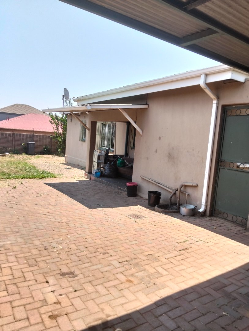 3 Bedroom Property for Sale in West Park Gauteng