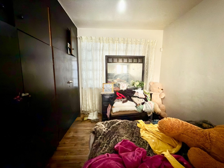 To Let 2 Bedroom Property for Rent in Forest Hill Gauteng