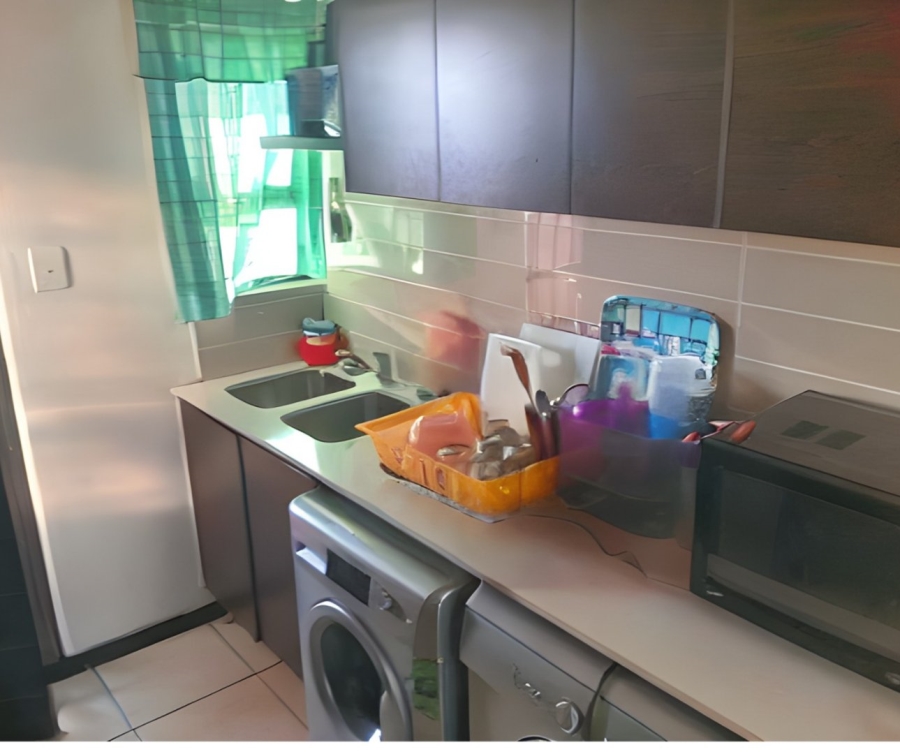 To Let 2 Bedroom Property for Rent in Oakdene Gauteng