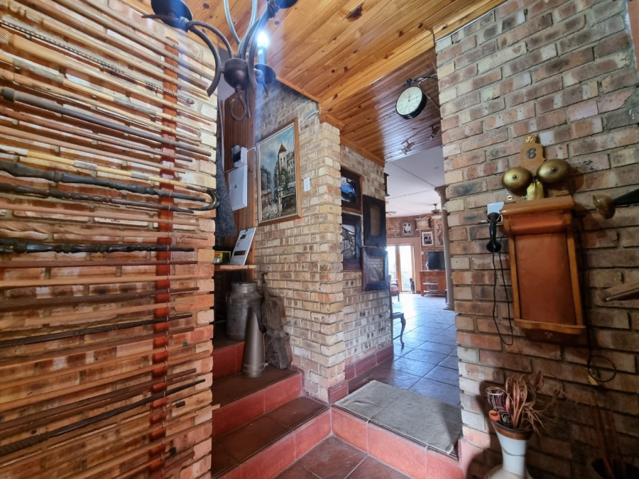 To Let 3 Bedroom Property for Rent in Vaaloewer Gauteng