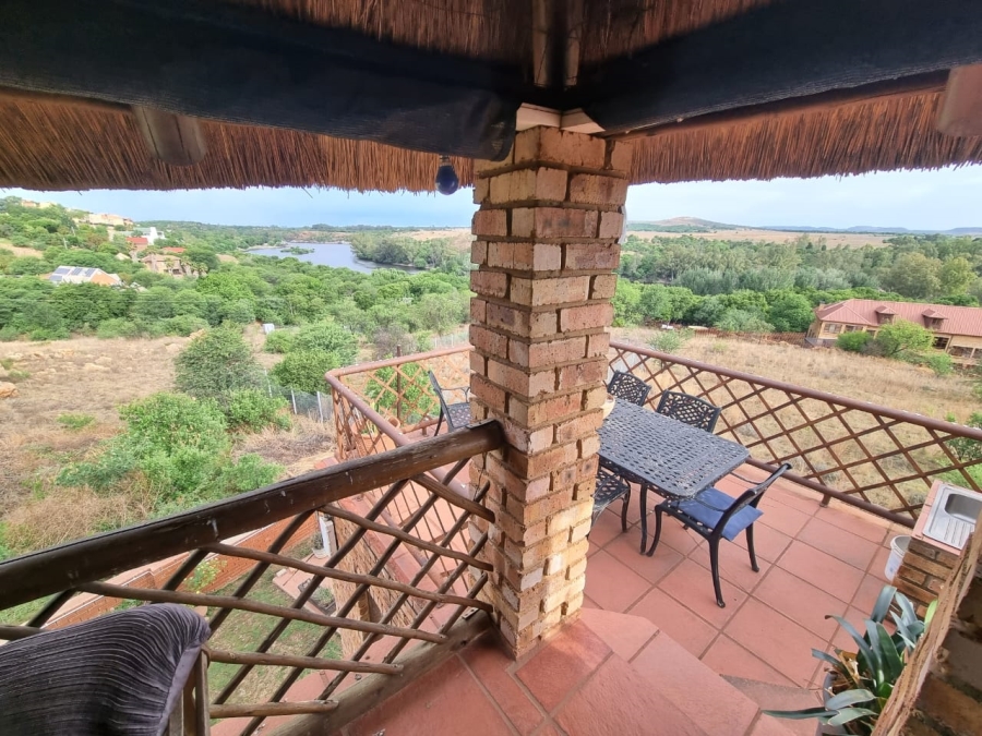 To Let 3 Bedroom Property for Rent in Vaaloewer Gauteng