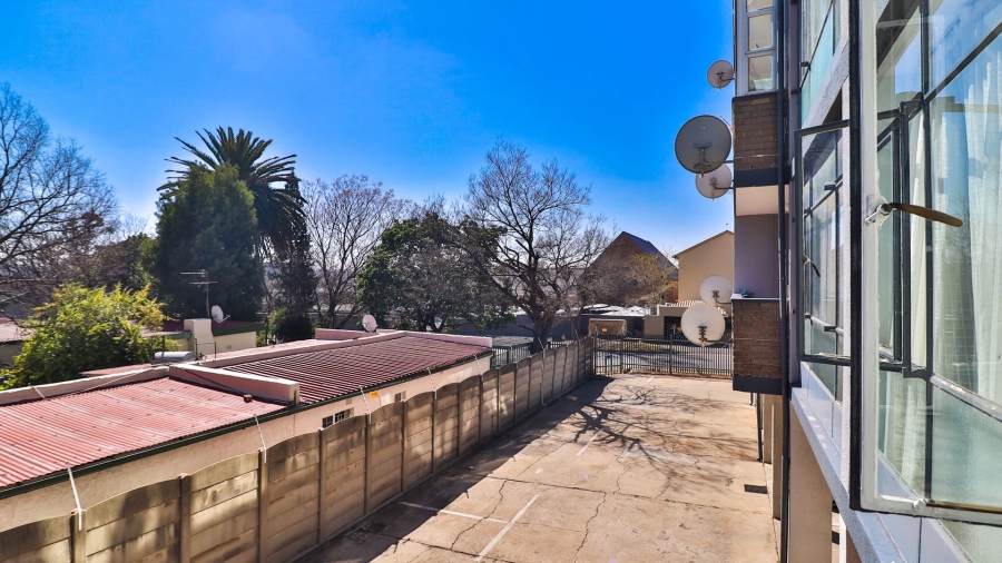 2 Bedroom Property for Sale in Edenvale Central Gauteng