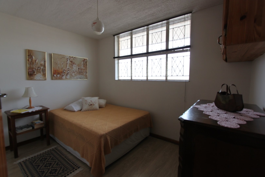 2 Bedroom Property for Sale in Queenswood Gauteng