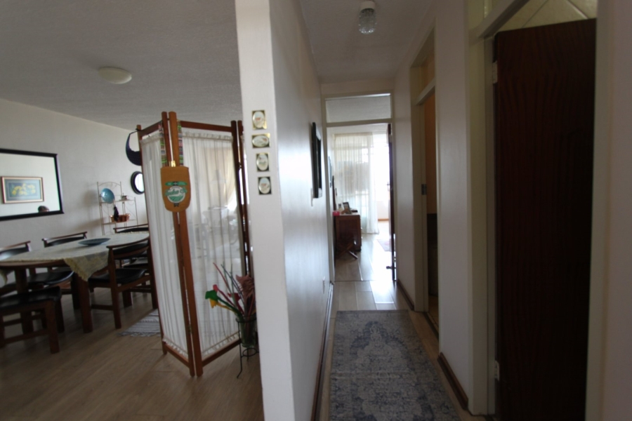 2 Bedroom Property for Sale in Queenswood Gauteng