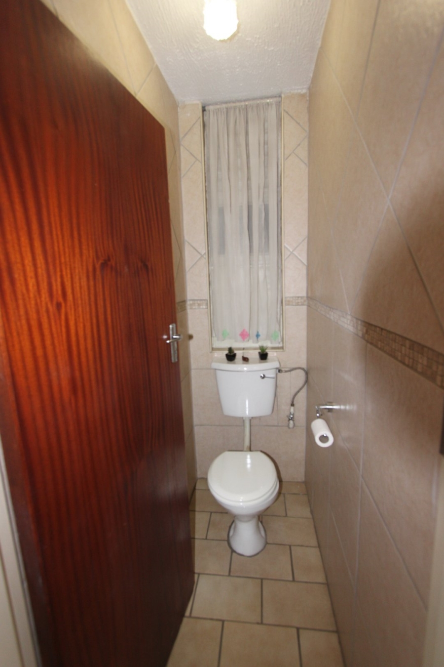 2 Bedroom Property for Sale in Queenswood Gauteng
