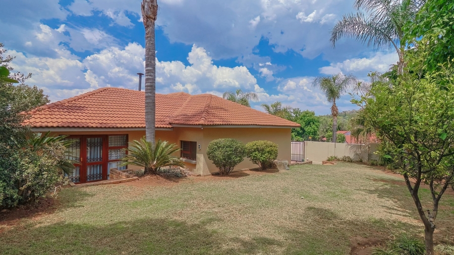 3 Bedroom Property for Sale in Boskruin Gauteng